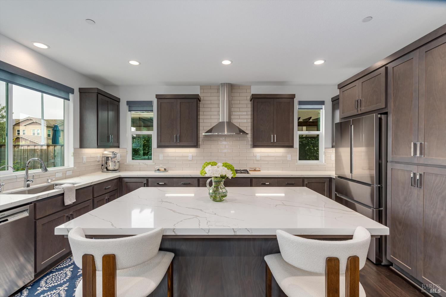 Detail Gallery Image 14 of 53 For 349 Vinterra Ct, Napa,  CA 94559 - 4 Beds | 2/1 Baths