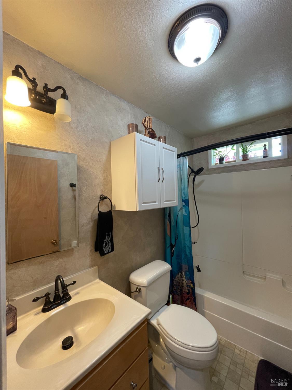 Detail Gallery Image 19 of 35 For 148 Olsen Ln, Fort Bragg,  CA 95437 - 3 Beds | 1 Baths
