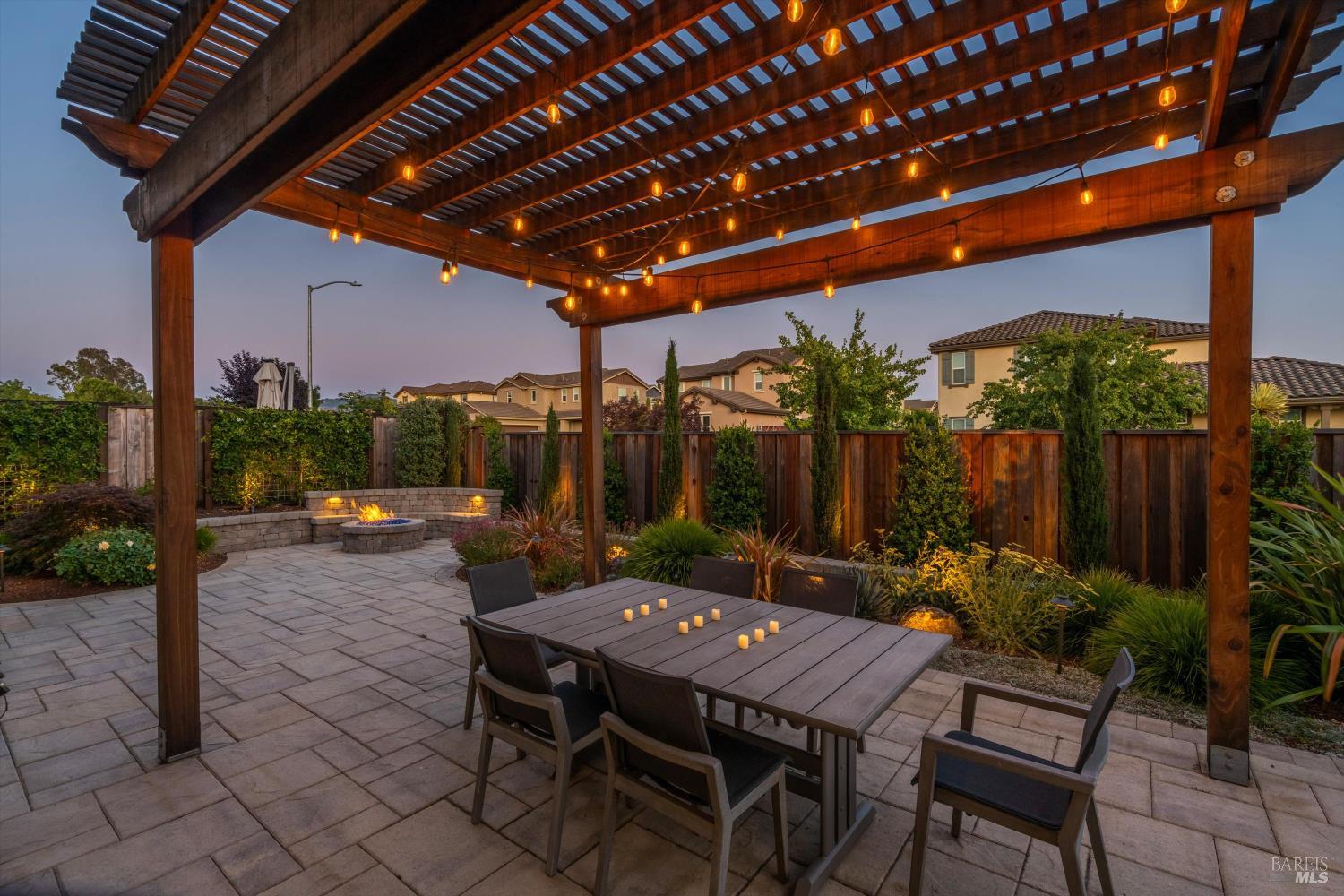 Detail Gallery Image 47 of 53 For 349 Vinterra Ct, Napa,  CA 94559 - 4 Beds | 2/1 Baths