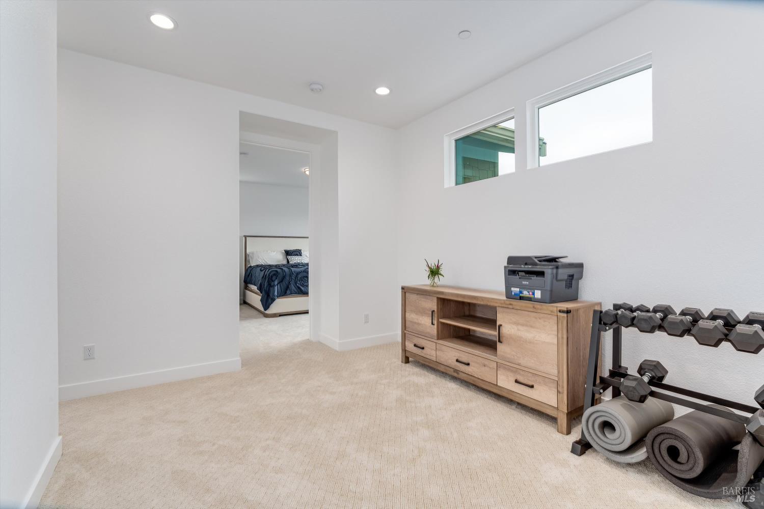 Detail Gallery Image 20 of 53 For 349 Vinterra Ct, Napa,  CA 94559 - 4 Beds | 2/1 Baths