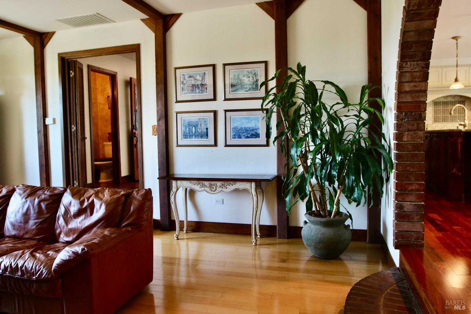 Detail Gallery Image 27 of 48 For 5243 Beaumont Way, Santa Rosa,  CA 95409 - 3 Beds | 2/1 Baths