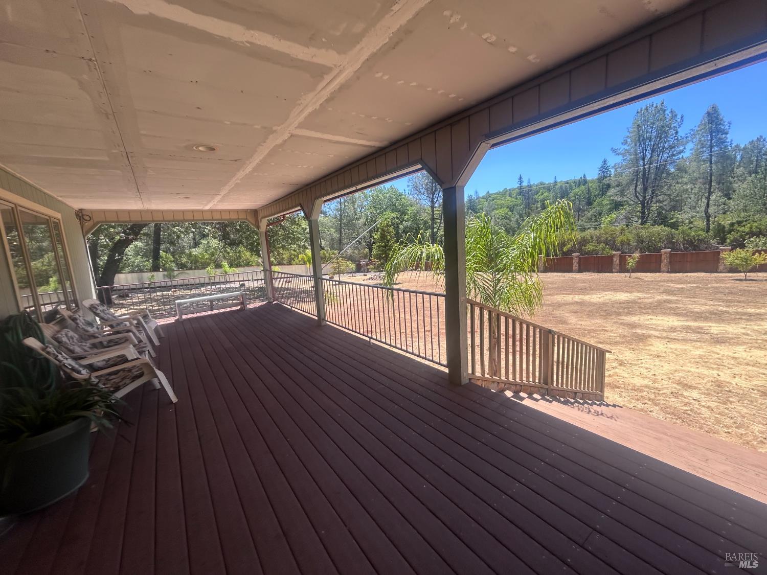 Detail Gallery Image 7 of 29 For 18501 Rustic Ridge Rd, Lower Lake,  CA 95457 - 3 Beds | 2 Baths