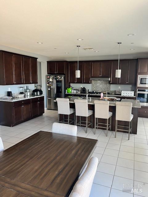 Detail Gallery Image 4 of 7 For 829 Foremost Dr, Oakley,  CA 94561 - 5 Beds | 4/1 Baths