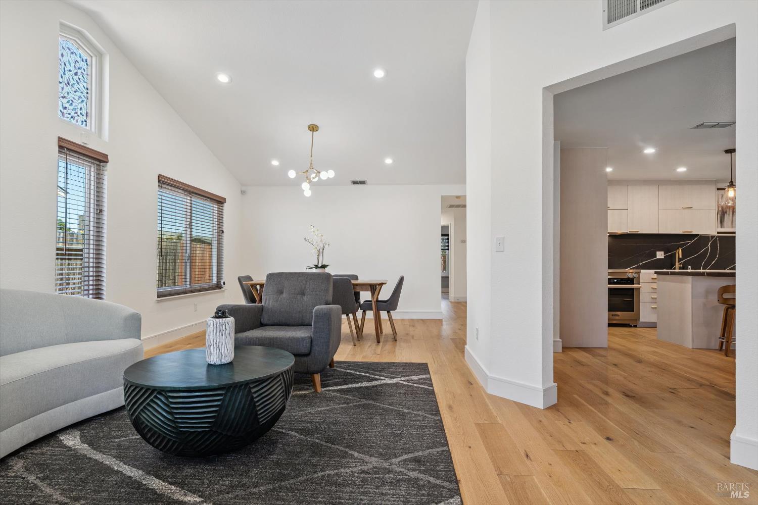 Detail Gallery Image 16 of 33 For 51 Crawford Way, American Canyon,  CA 94503 - 3 Beds | 2 Baths