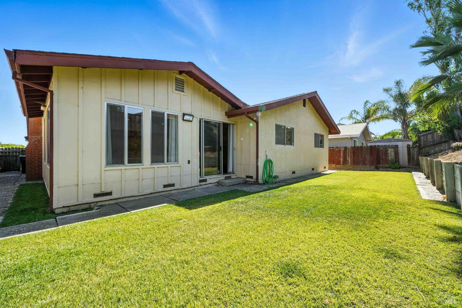 Detail Gallery Image 21 of 32 For 2524 Ramsay Way, Fairfield,  CA 94534 - 3 Beds | 2 Baths