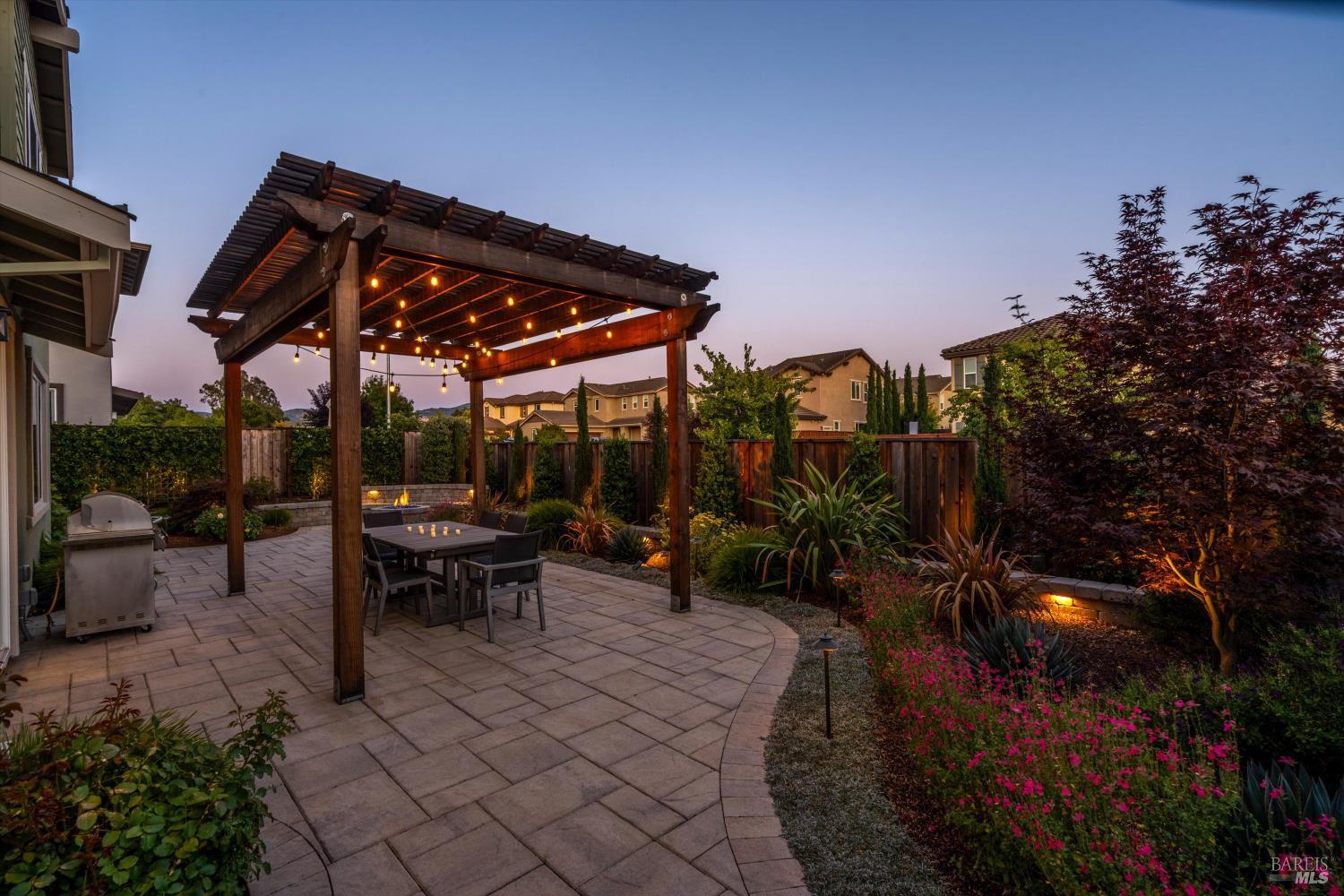 Detail Gallery Image 49 of 53 For 349 Vinterra Ct, Napa,  CA 94559 - 4 Beds | 2/1 Baths