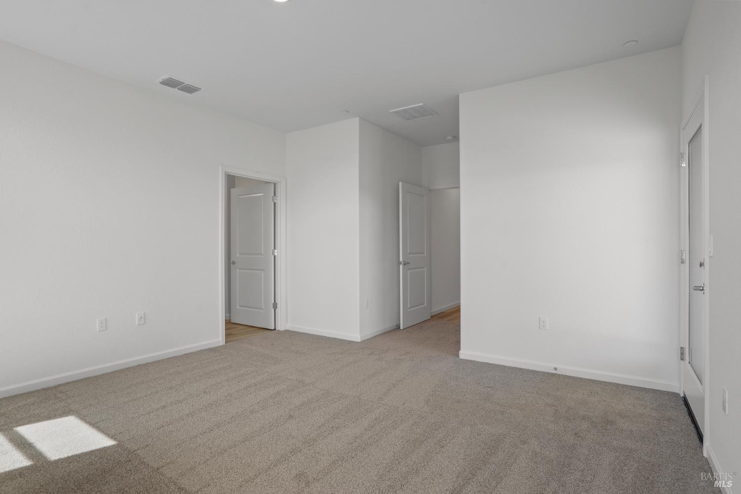 Detail Gallery Image 13 of 18 For 2210 Front Porch Ln, Rio Vista,  CA 94571 - 2 Beds | 2 Baths