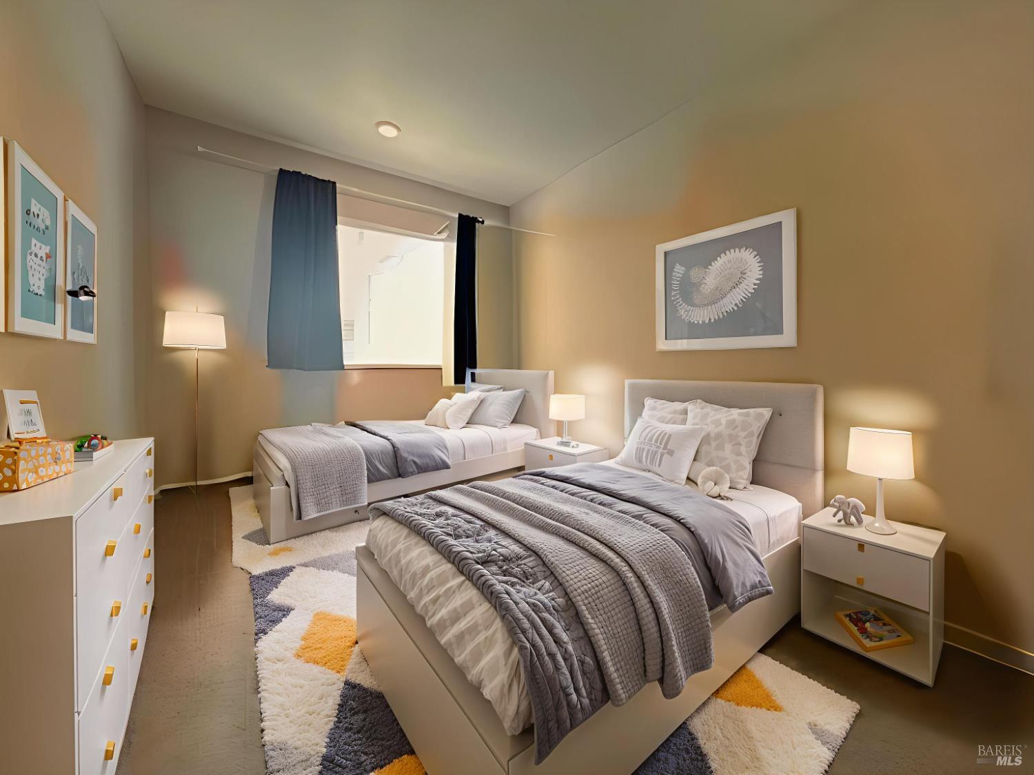 Detail Gallery Image 10 of 16 For 5204 Kim Pl, Rohnert Park,  CA 94928 - 4 Beds | 3 Baths