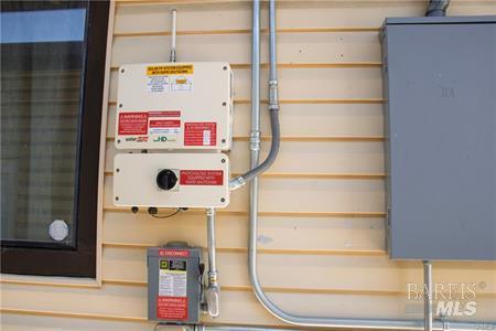 Detail Gallery Image 5 of 20 For 2645 Clipper Ln, Lakeport,  CA 95453 - 3 Beds | 1/1 Baths