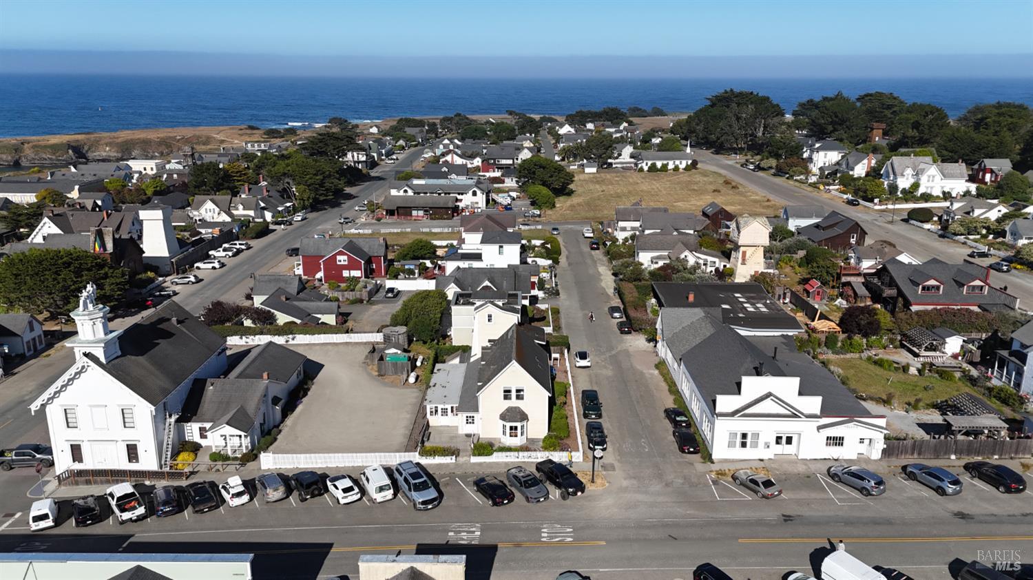 Detail Gallery Image 7 of 41 For 10540 Lansing St, Mendocino,  CA 95460 - – Beds | – Baths