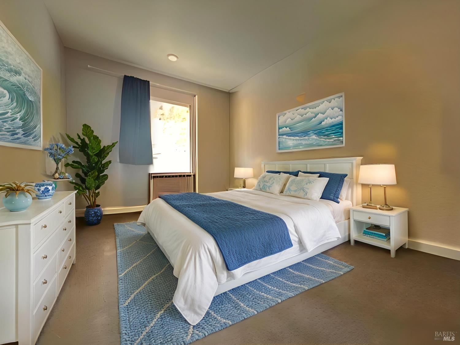 Detail Gallery Image 12 of 16 For 5204 Kim Pl, Rohnert Park,  CA 94928 - 4 Beds | 3 Baths