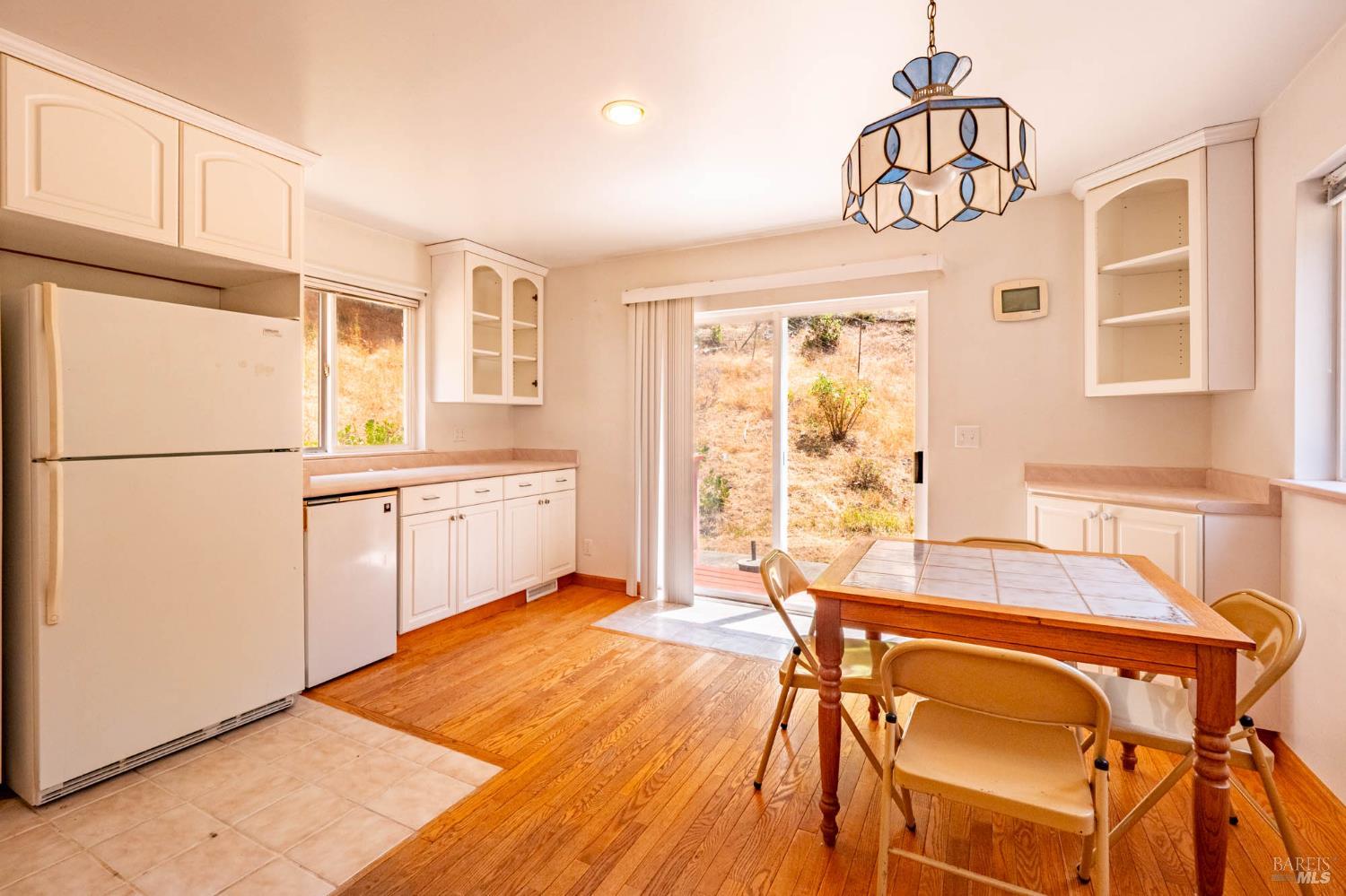 Detail Gallery Image 10 of 29 For 44150 Nash Mill Rd, Philo,  CA 95466 - 2 Beds | 2 Baths