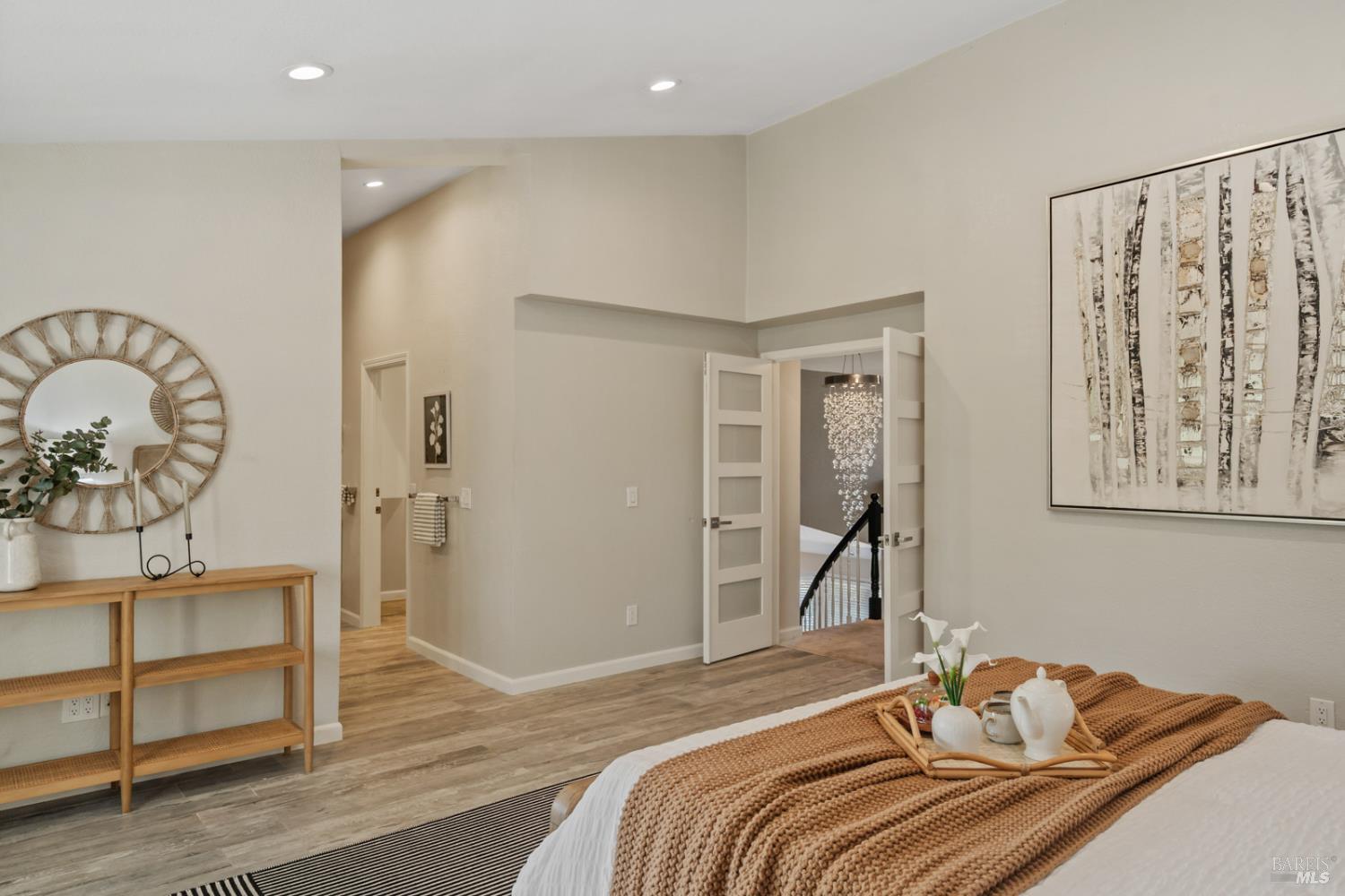 Detail Gallery Image 24 of 55 For 706 Natalie Dr, Windsor,  CA 95492 - 5 Beds | 3 Baths