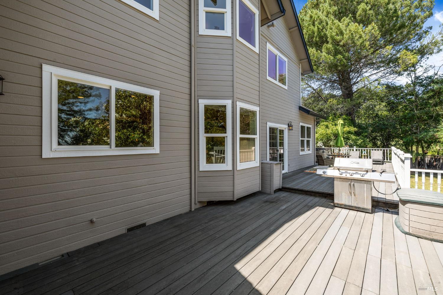 Detail Gallery Image 57 of 78 For 9705 Oconnell Rd, Sebastopol,  CA 95472 - 3 Beds | 2/1 Baths