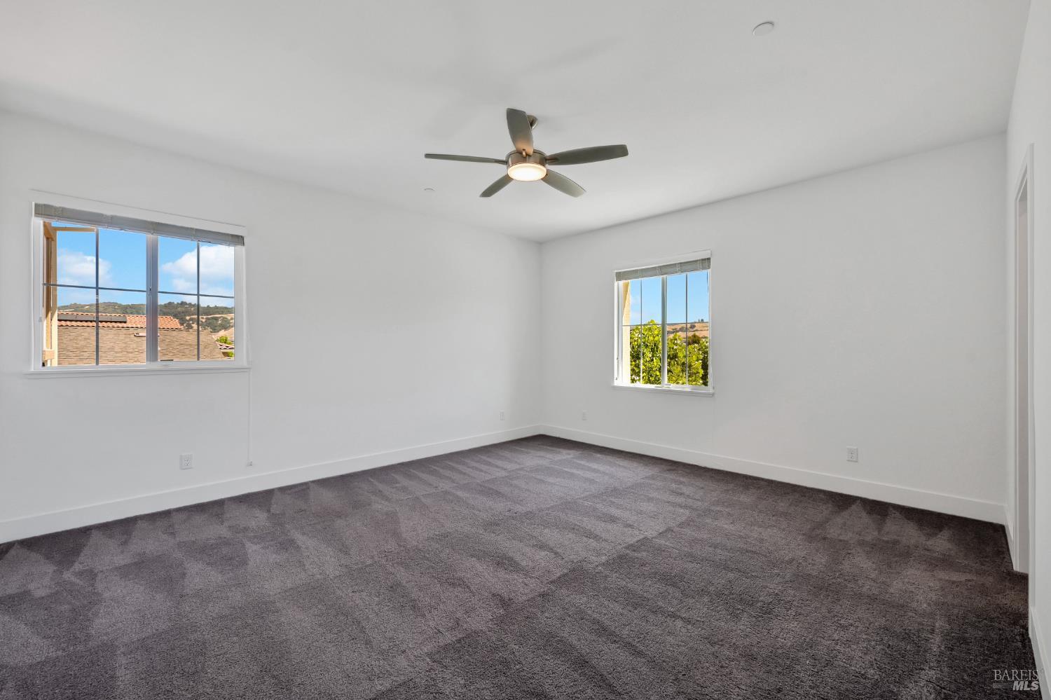 Detail Gallery Image 18 of 32 For 5733 Kassandra Pl, Rohnert Park,  CA 94928 - 4 Beds | 3/1 Baths