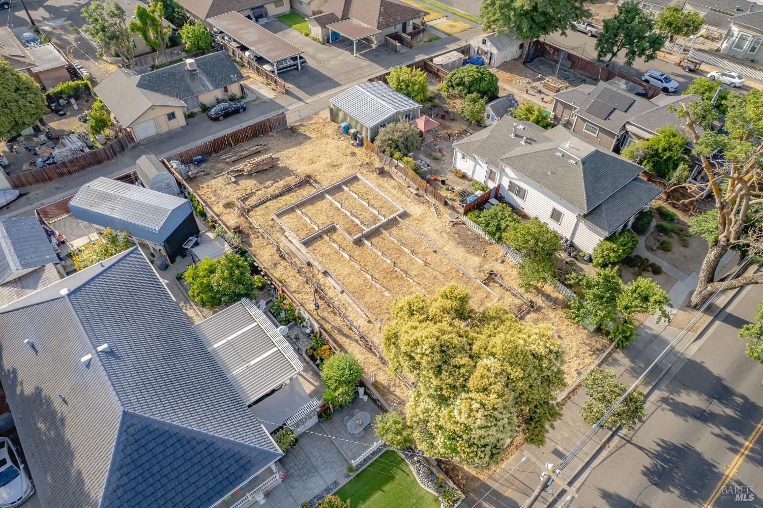 S 1st Street, Dixon, California image 17