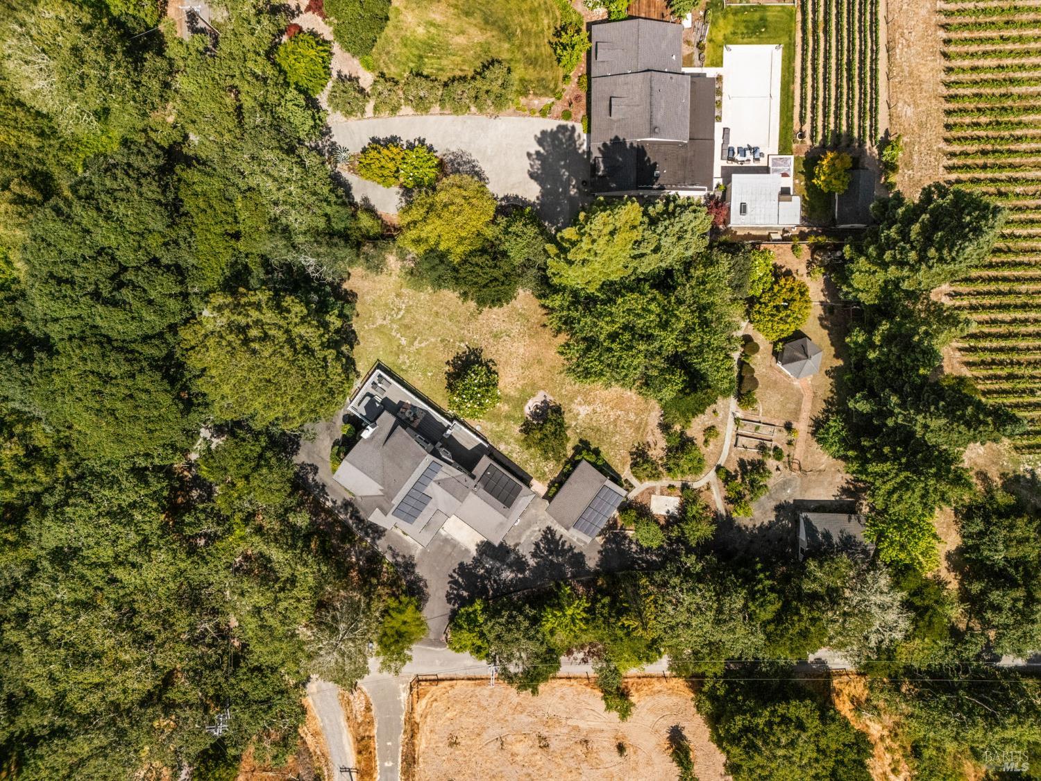 Detail Gallery Image 68 of 78 For 9705 Oconnell Rd, Sebastopol,  CA 95472 - 3 Beds | 2/1 Baths