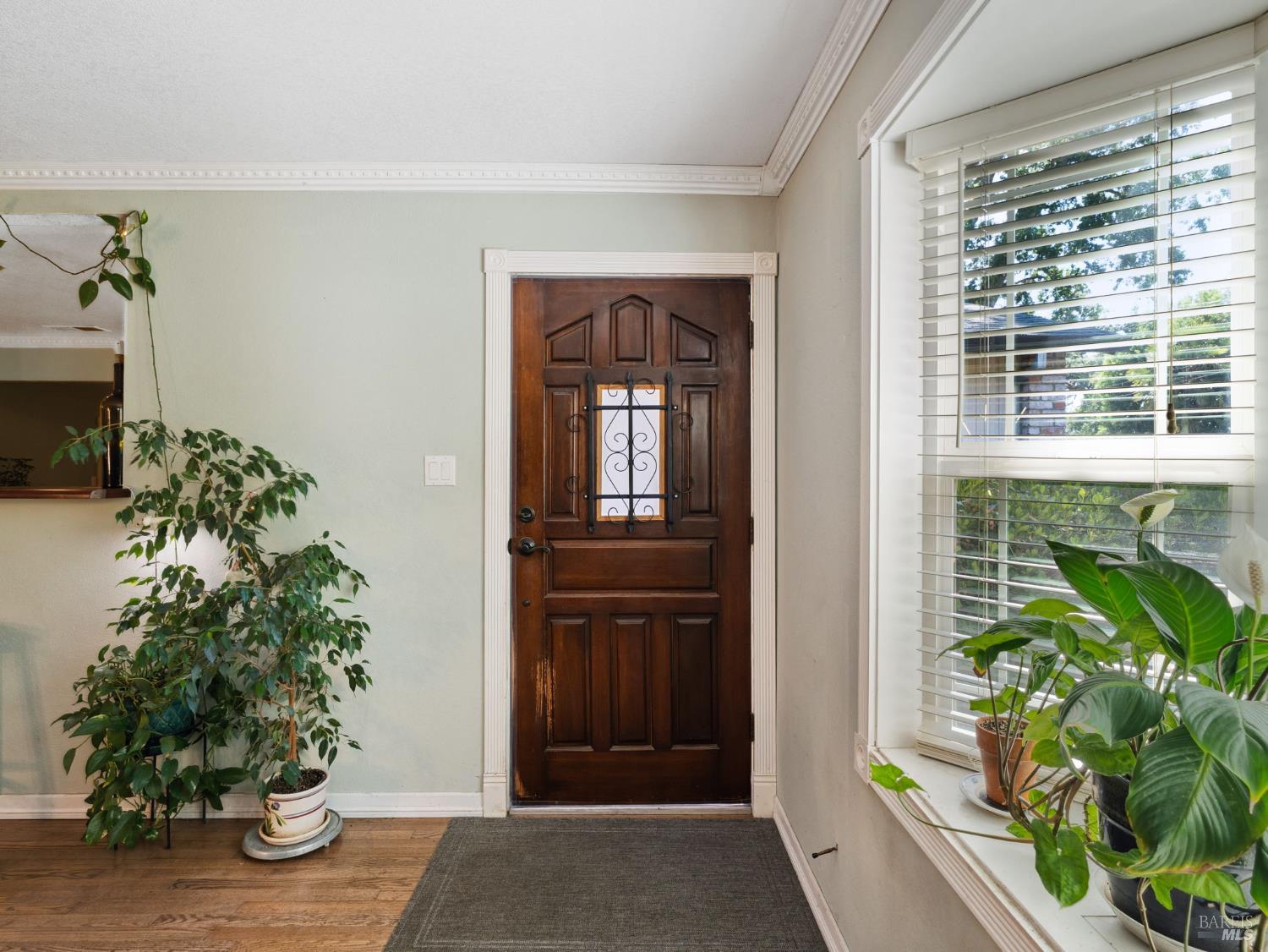 Detail Gallery Image 4 of 47 For 580 W 2nd St, Cloverdale,  CA 95425 - 3 Beds | 2 Baths