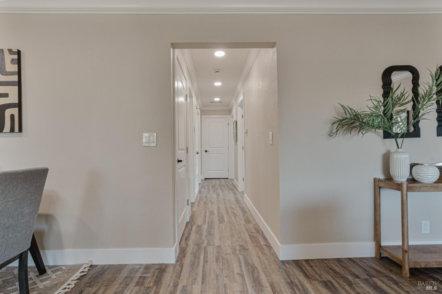 Detail Gallery Image 10 of 26 For 2302 Santa Rosa Dr, Fairfield,  CA 94533 - 3 Beds | 2 Baths