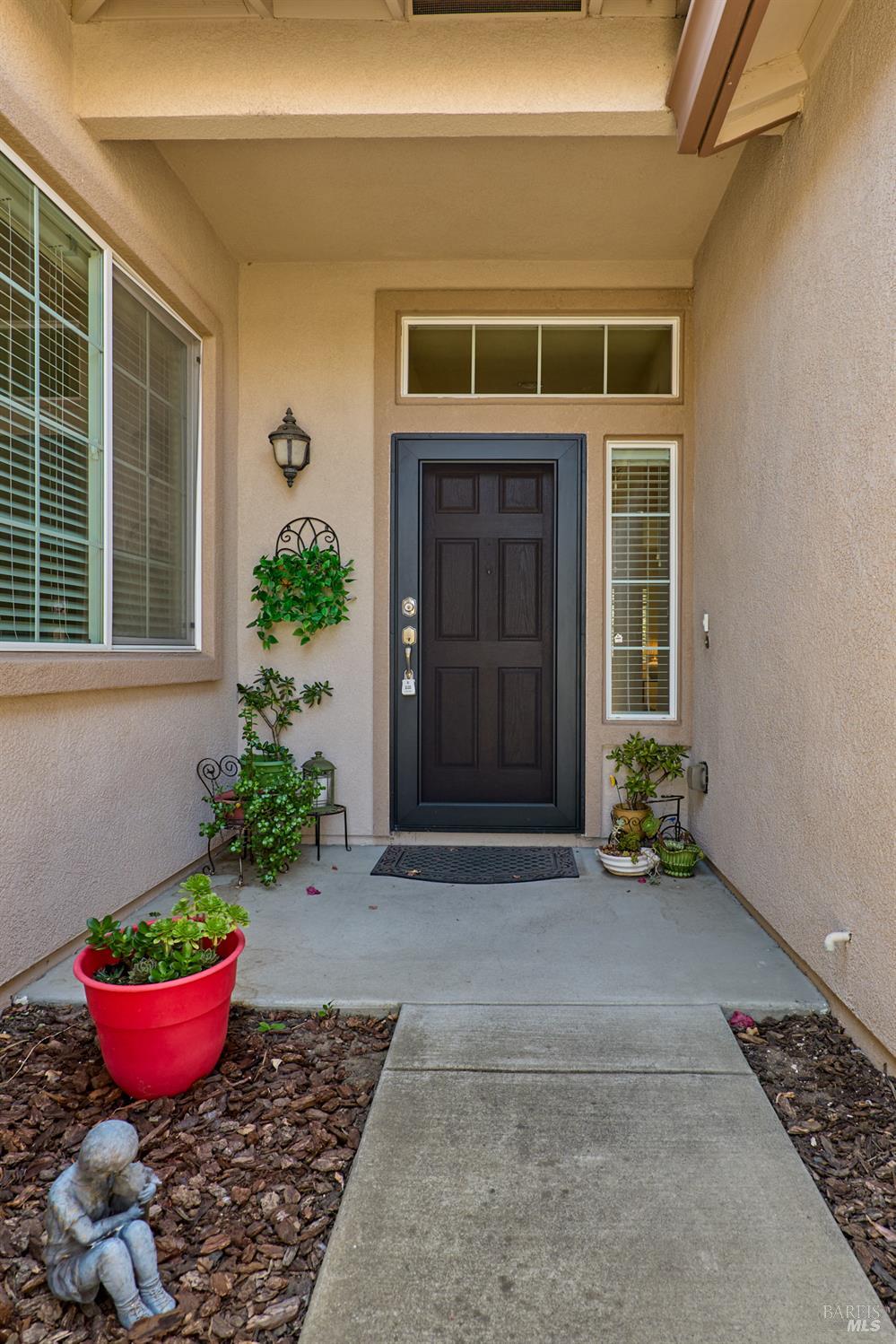 Detail Gallery Image 4 of 33 For 721 Michelbook Ln, Rio Vista,  CA 94571 - 2 Beds | 2/1 Baths
