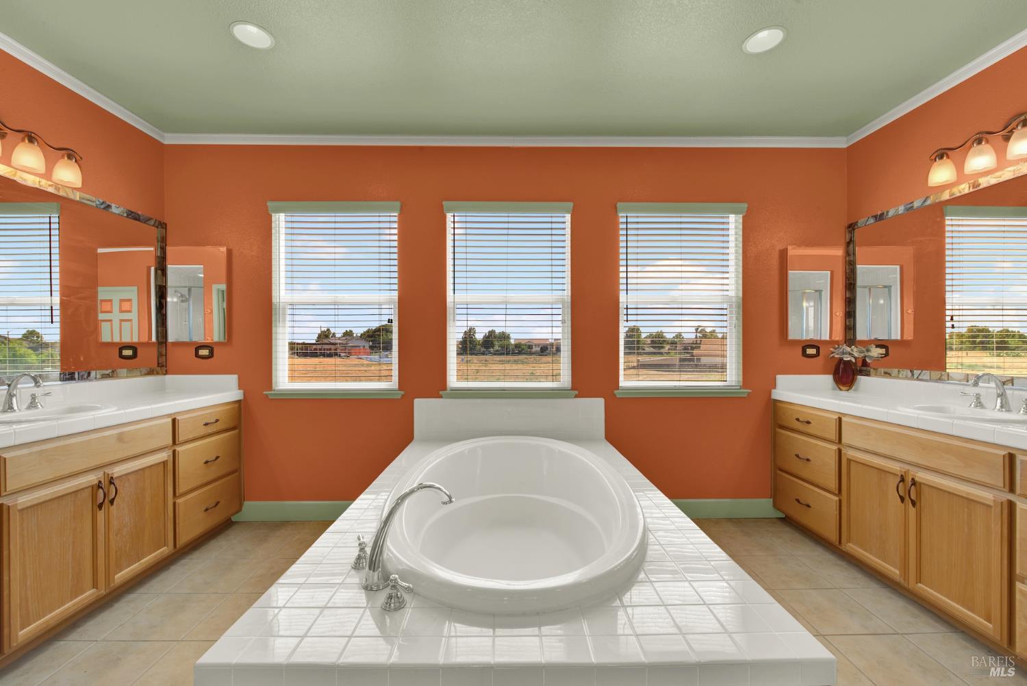 Detail Gallery Image 42 of 82 For 1256 Poplar Dr, Oakley,  CA 94561 - 4 Beds | 3 Baths