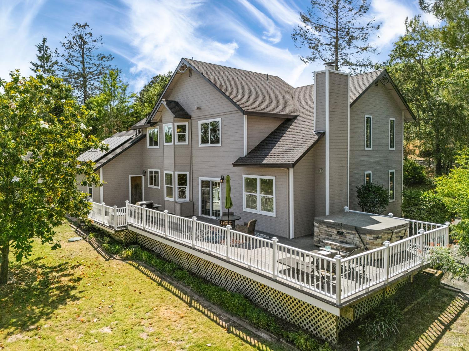 Detail Gallery Image 12 of 78 For 9705 Oconnell Rd, Sebastopol,  CA 95472 - 3 Beds | 2/1 Baths