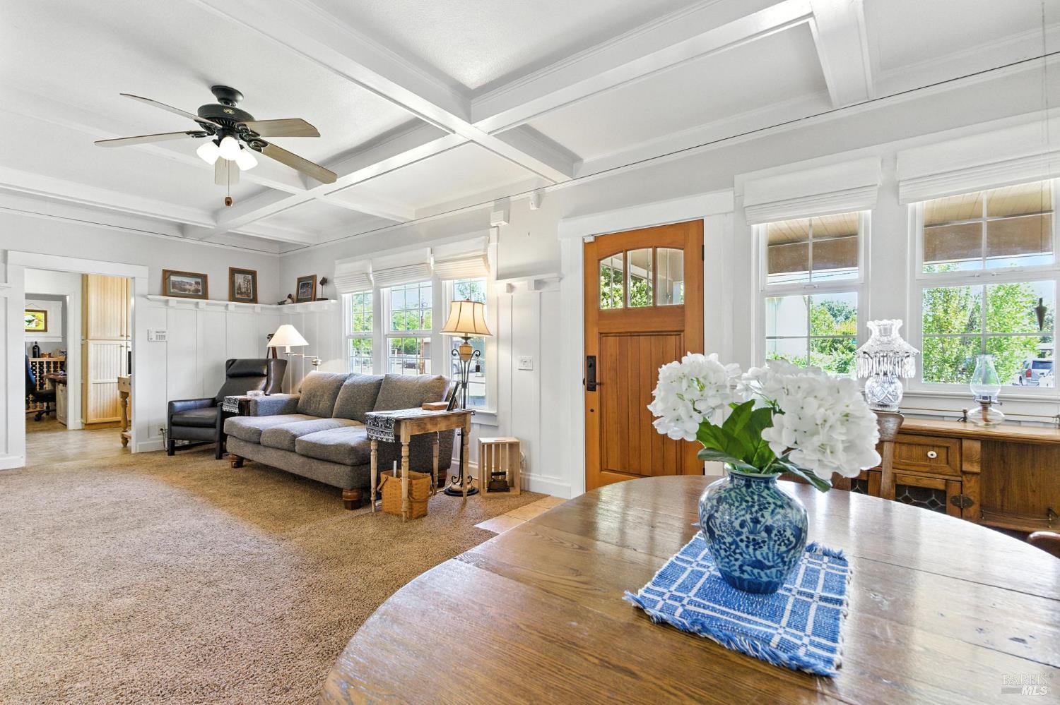 Detail Gallery Image 7 of 48 For 475 Boyes Blvd, Sonoma,  CA 95476 - 2 Beds | 1 Baths