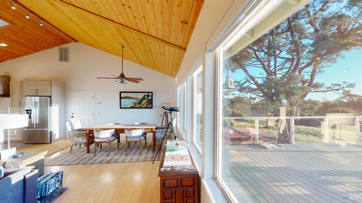 Detail Gallery Image 15 of 41 For 46570 Iversen Rd, Gualala,  CA 95445 - 3 Beds | 2 Baths