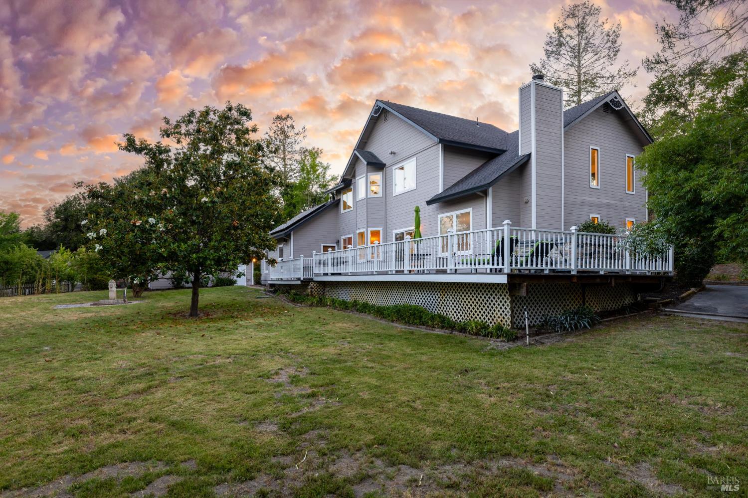 Detail Gallery Image 14 of 78 For 9705 Oconnell Rd, Sebastopol,  CA 95472 - 3 Beds | 2/1 Baths