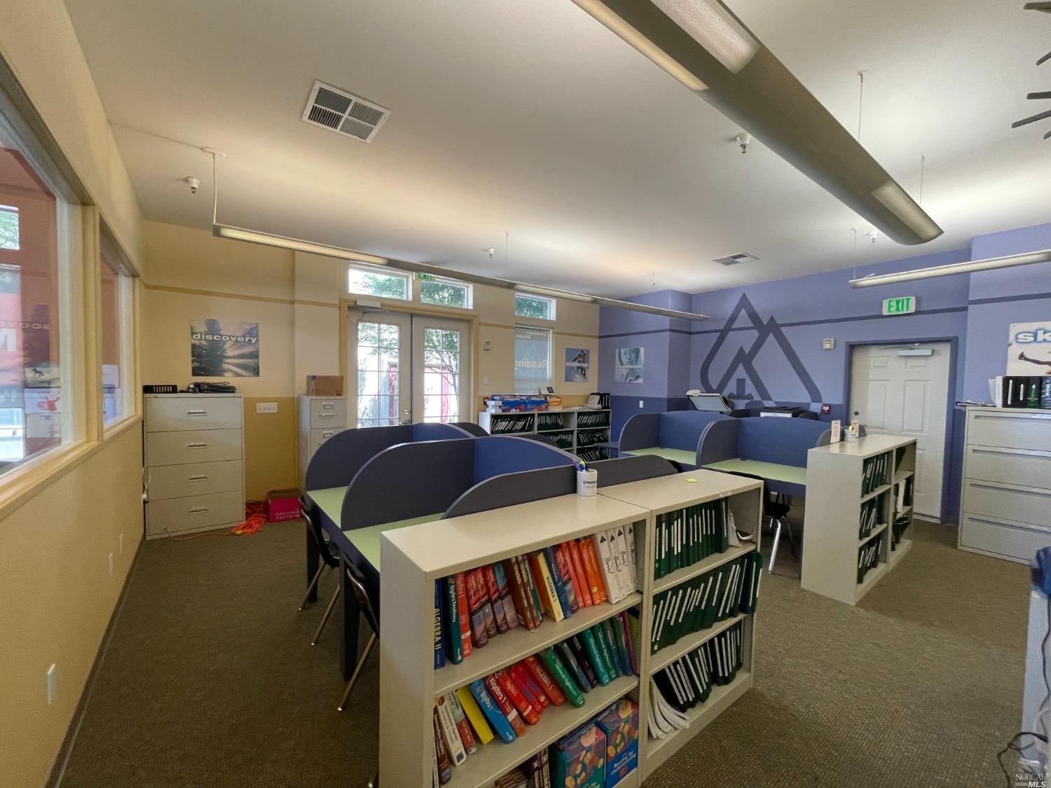 Detail Gallery Image 37 of 37 For 216 Windsor River Rd, Windsor,  CA 95492 - – Beds | – Baths