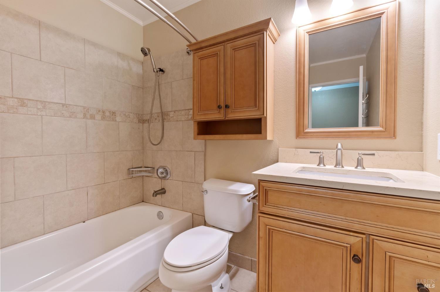 Detail Gallery Image 9 of 13 For 171 Nautical Ct, Vallejo,  CA 94574 - 2 Beds | 1 Baths