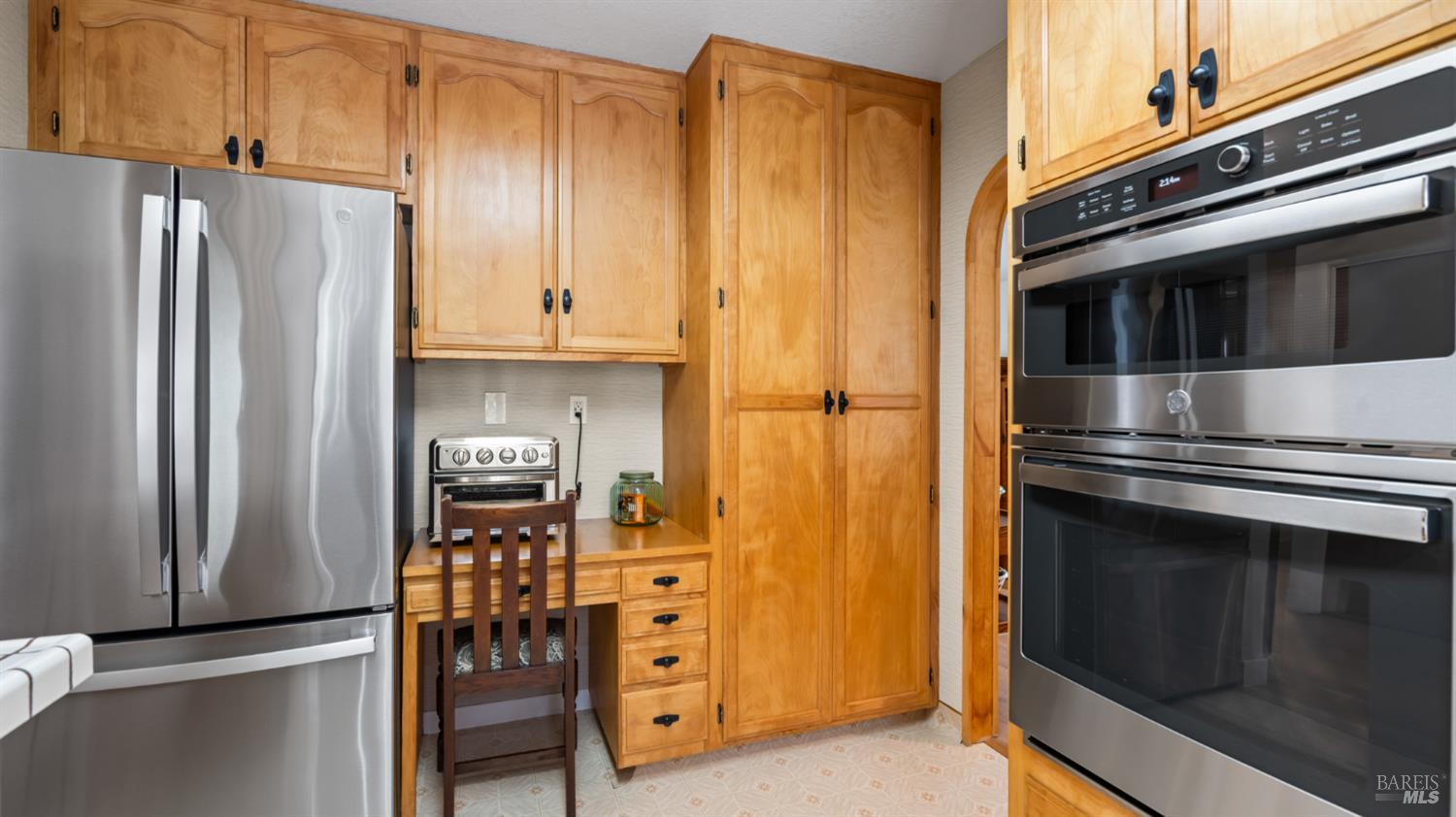 Detail Gallery Image 14 of 42 For 945 Monique Way, Dixon,  CA 95620 - 3 Beds | 2 Baths