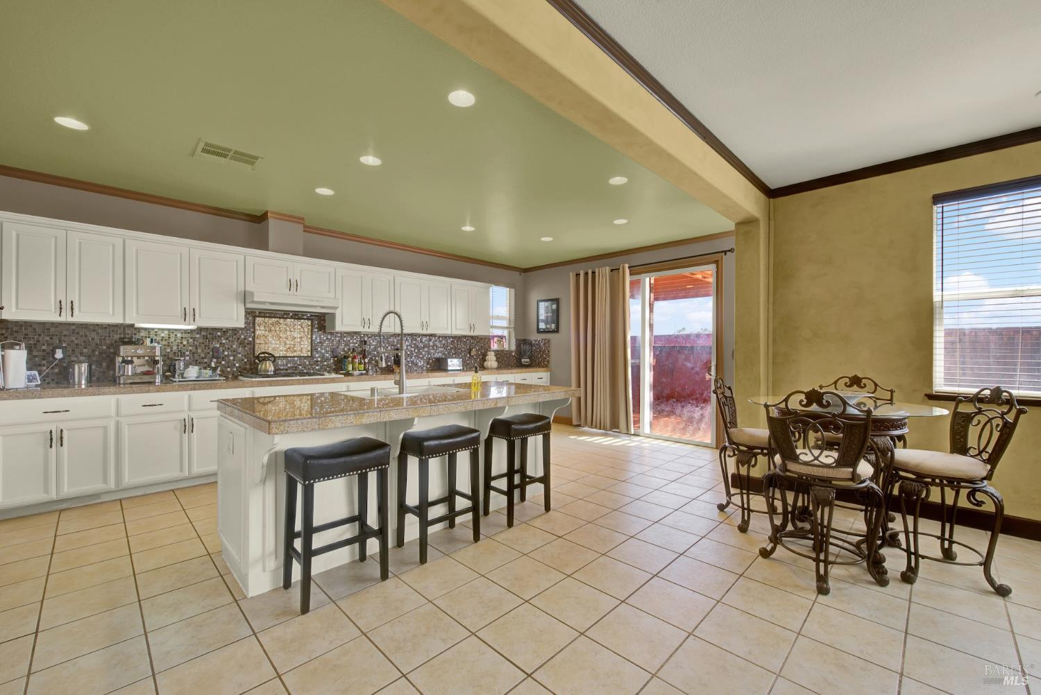 Detail Gallery Image 18 of 82 For 1256 Poplar Dr, Oakley,  CA 94561 - 4 Beds | 3 Baths