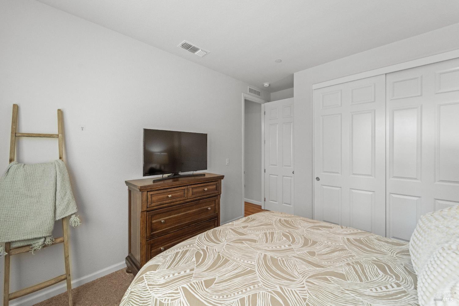 Detail Gallery Image 22 of 39 For 1409 Spur Ln, Fairfield,  CA 94533 - 4 Beds | 3 Baths