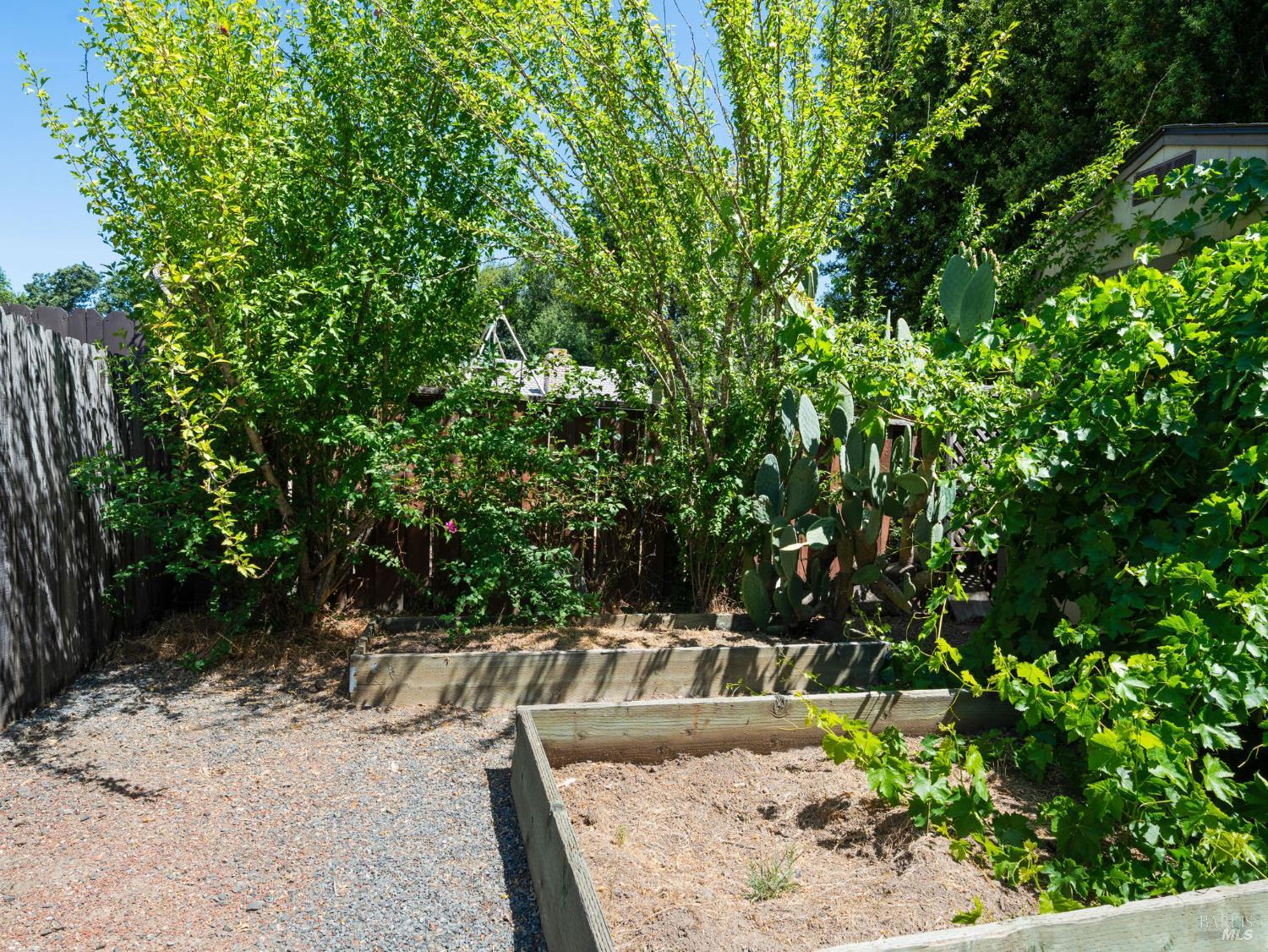 Detail Gallery Image 40 of 47 For 580 W 2nd St, Cloverdale,  CA 95425 - 3 Beds | 2 Baths