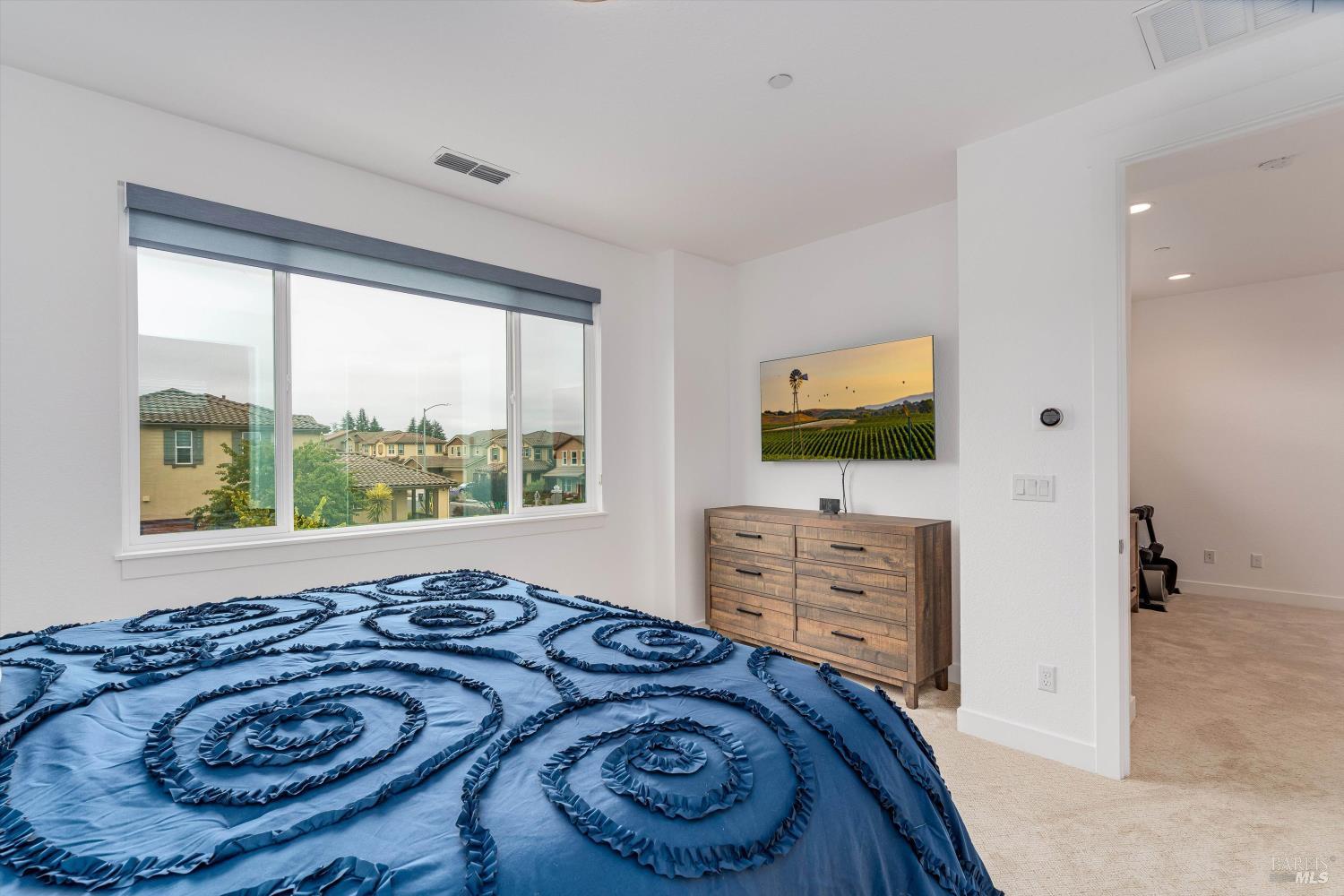Detail Gallery Image 26 of 53 For 349 Vinterra Ct, Napa,  CA 94559 - 4 Beds | 2/1 Baths
