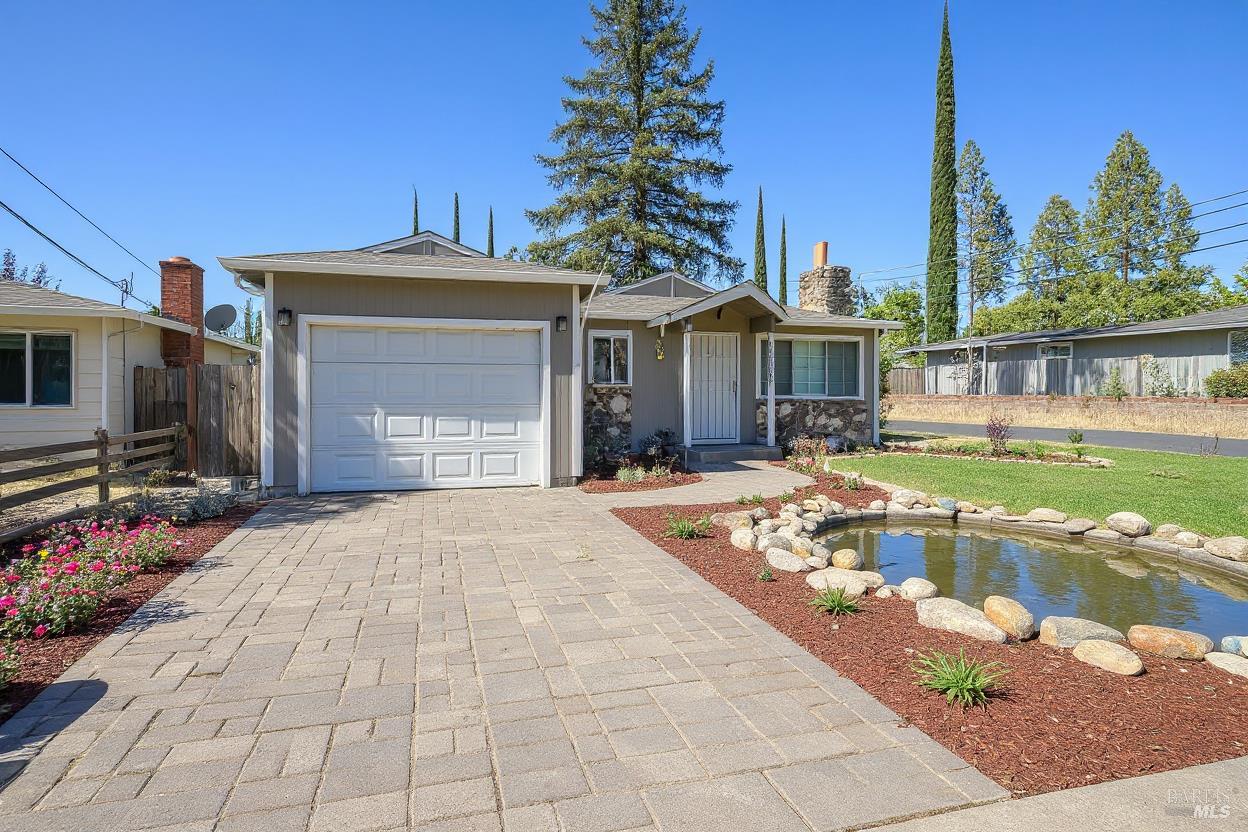 Detail Gallery Image 1 of 31 For 13169 Third St, Clearlake Oaks,  CA 95423 - 3 Beds | 1 Baths
