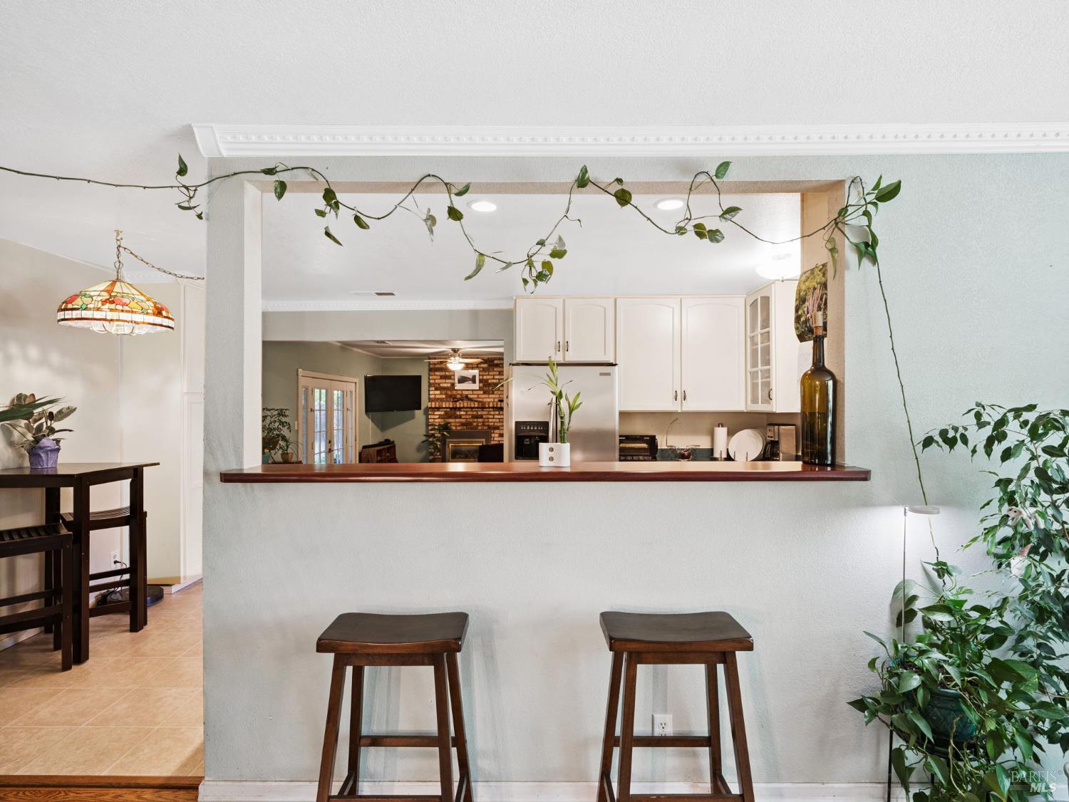 Detail Gallery Image 9 of 47 For 580 W 2nd St, Cloverdale,  CA 95425 - 3 Beds | 2 Baths