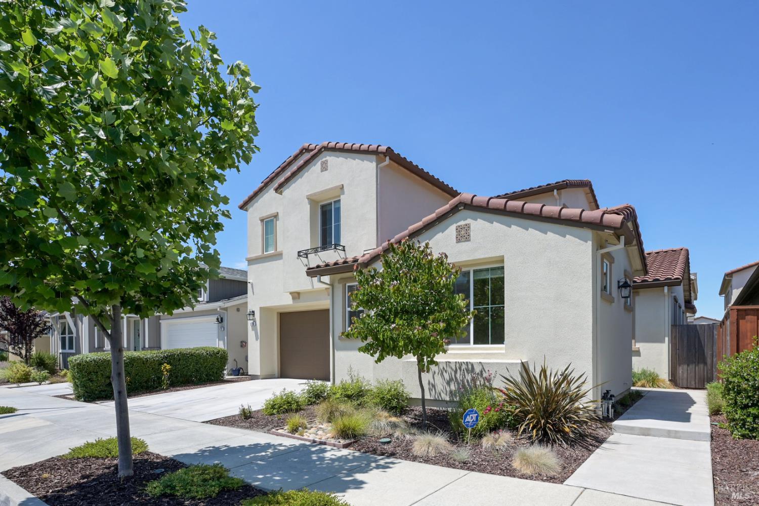Detail Gallery Image 2 of 32 For 5733 Kassandra Pl, Rohnert Park,  CA 94928 - 4 Beds | 3/1 Baths