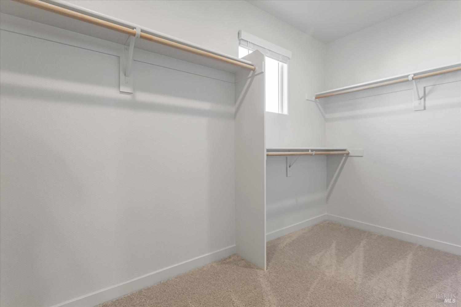 Detail Gallery Image 9 of 11 For 212 Octopus St, Suisun City,  CA 94585 - 3 Beds | 2/1 Baths