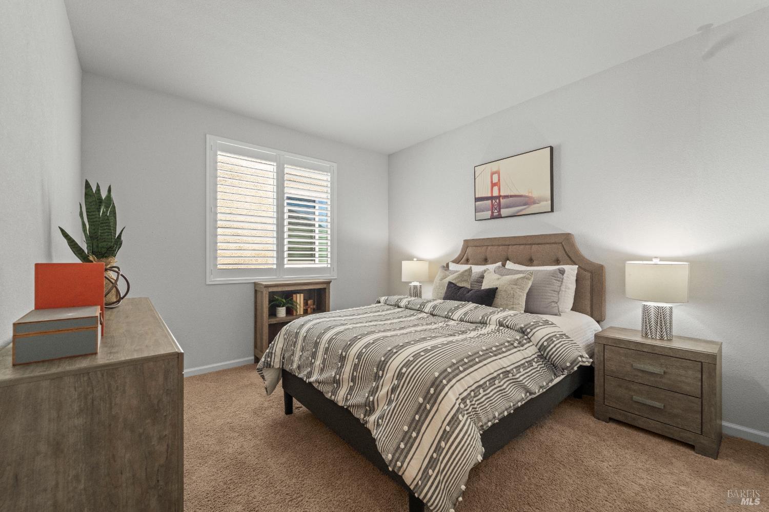 Detail Gallery Image 27 of 39 For 1409 Spur Ln, Fairfield,  CA 94533 - 4 Beds | 3 Baths
