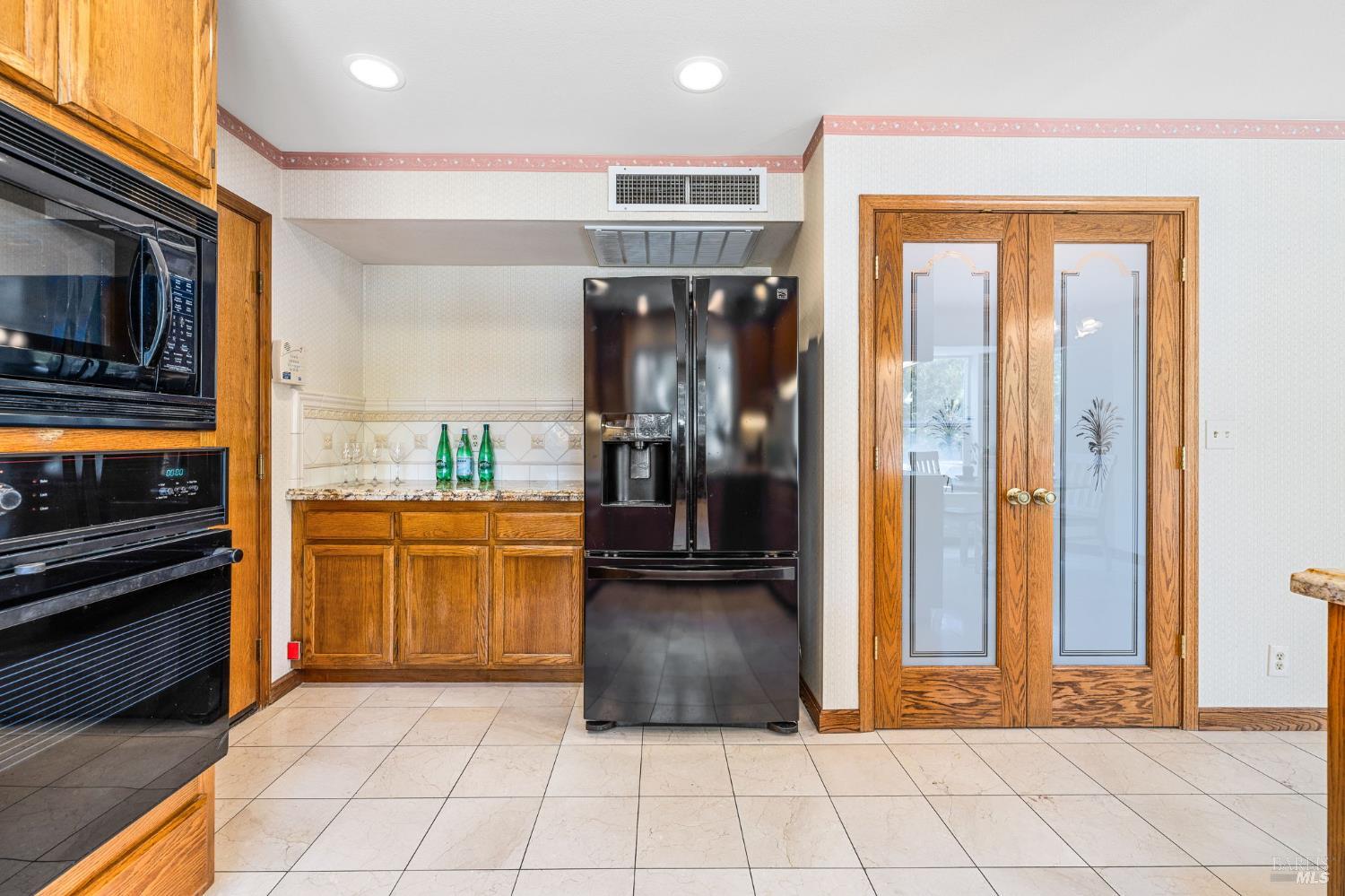 Detail Gallery Image 28 of 78 For 9705 Oconnell Rd, Sebastopol,  CA 95472 - 3 Beds | 2/1 Baths