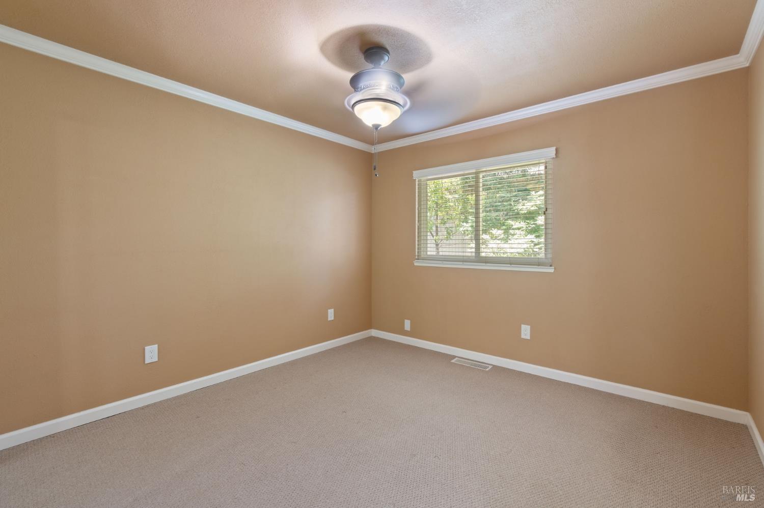 Detail Gallery Image 12 of 13 For 171 Nautical Ct, Vallejo,  CA 94574 - 2 Beds | 1 Baths