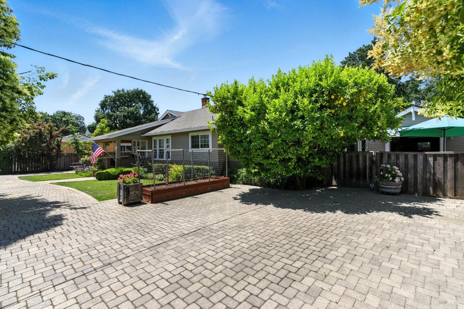 Detail Gallery Image 47 of 48 For 475 Boyes Blvd, Sonoma,  CA 95476 - 2 Beds | 1 Baths