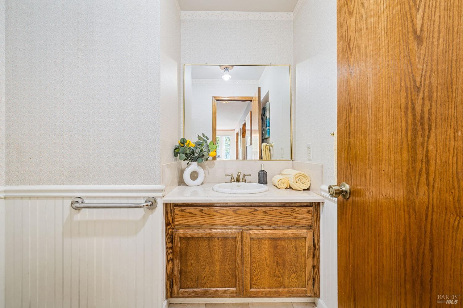 Detail Gallery Image 25 of 78 For 9705 Oconnell Rd, Sebastopol,  CA 95472 - 3 Beds | 2/1 Baths