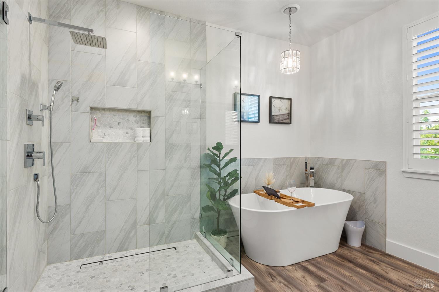 Detail Gallery Image 26 of 42 For 5453 Kaitlyn Pl, Rohnert Park,  CA 94928 - 4 Beds | 3 Baths