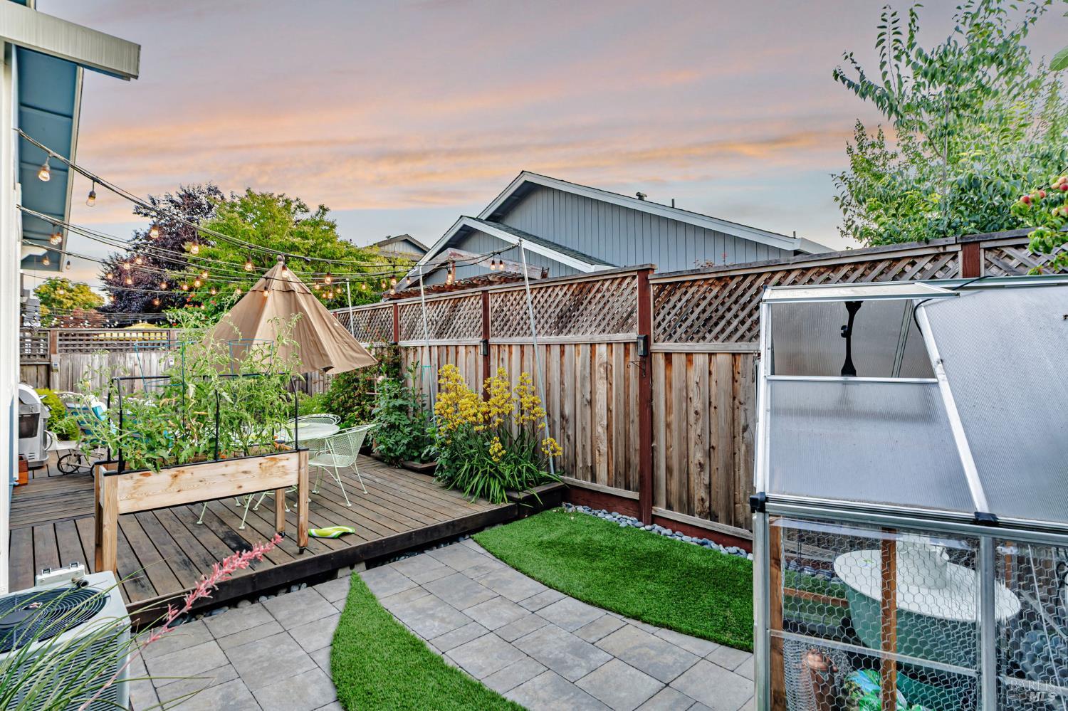 Detail Gallery Image 30 of 46 For 8149 Luisa Way, Windsor,  CA 95492 - 3 Beds | 2 Baths