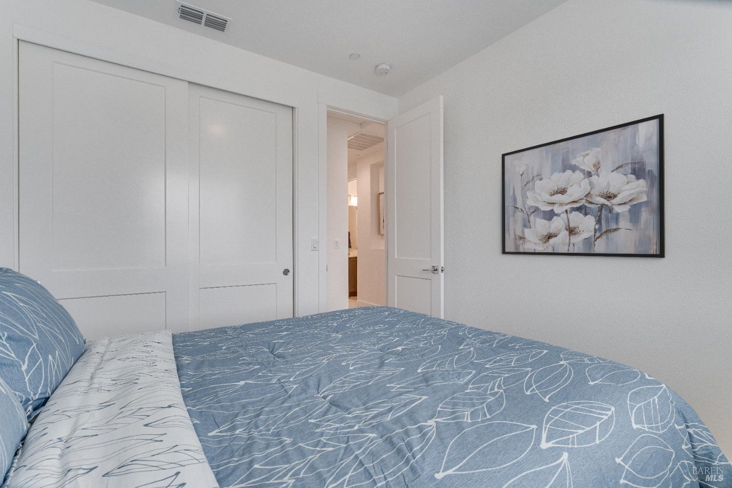 Detail Gallery Image 34 of 53 For 349 Vinterra Ct, Napa,  CA 94559 - 4 Beds | 2/1 Baths
