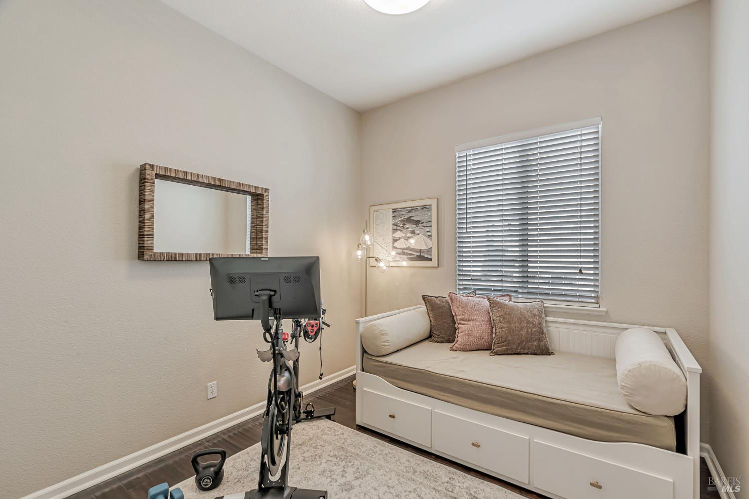 Detail Gallery Image 21 of 46 For 8149 Luisa Way, Windsor,  CA 95492 - 3 Beds | 2 Baths