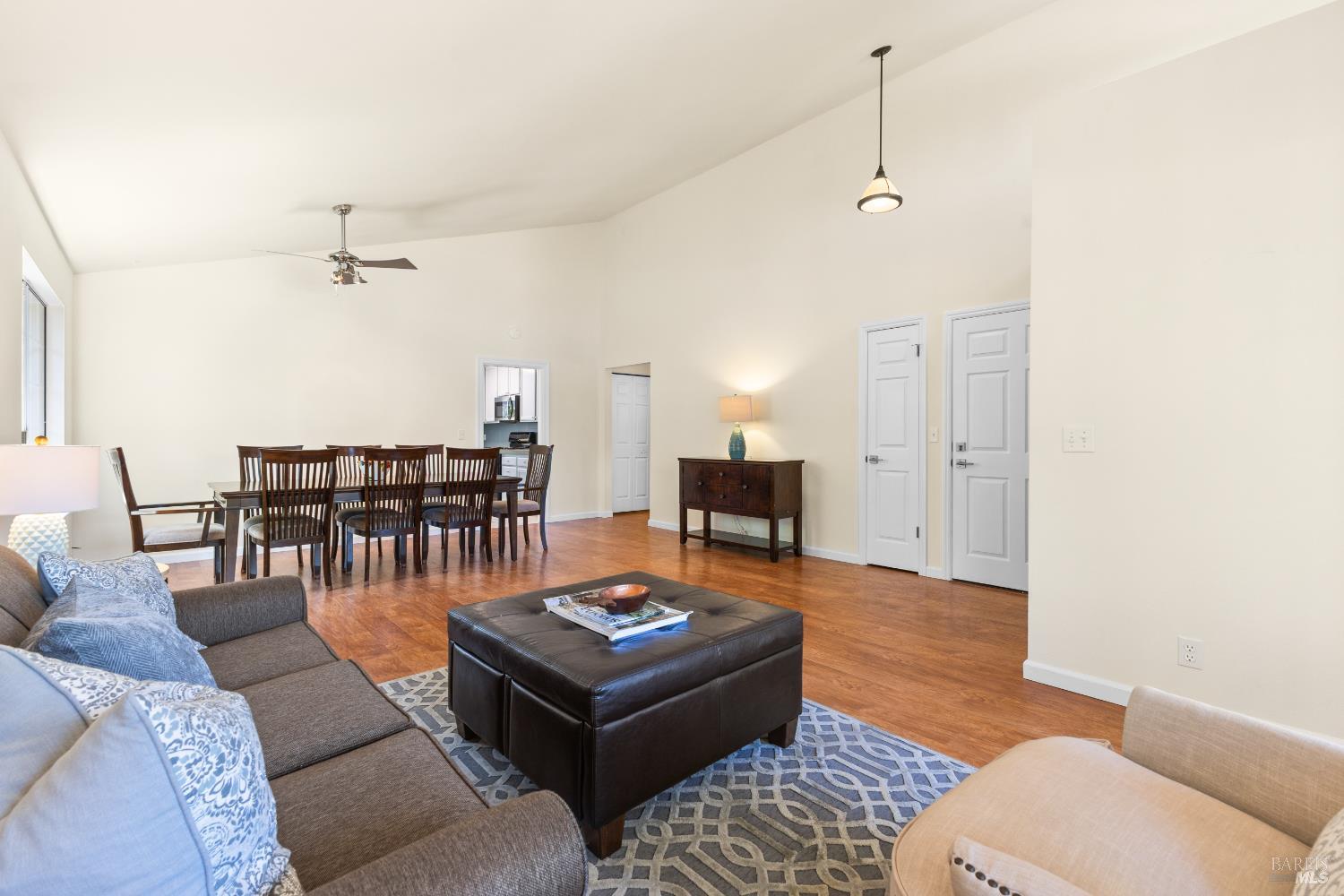 Detail Gallery Image 6 of 31 For 15401 Thomas St, Glen Ellen,  CA 95442 - 3 Beds | 2 Baths